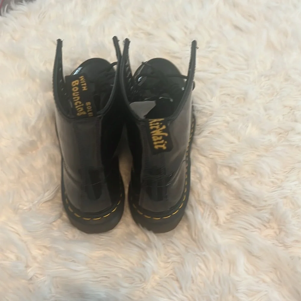 Dr. Martens Black NWT - Picture 4 of 9